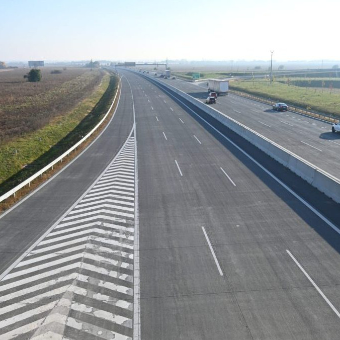 Časť diaľnice D1 pri Trnave cez víkend uzavrú: Dôvodom je montáž cyklomosta ponad diaľnicu