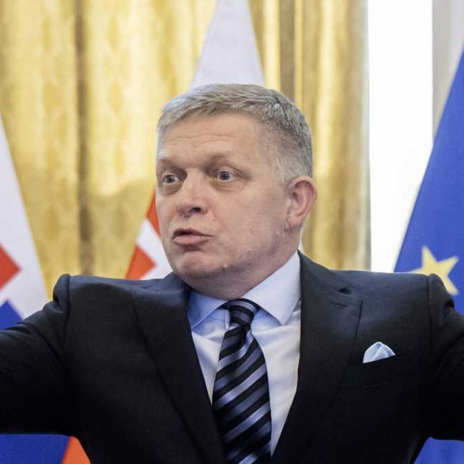 Premiér Robert Fico.