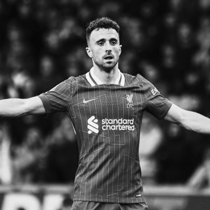 Futbalista Jota (†28) mieril na plavbu trajektom, lekári mu po operácii neodporúčali letieť