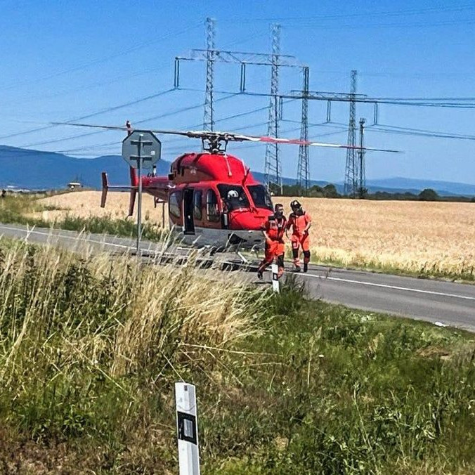 Pri vážnej dopravnej nehode neďaleko Michaloviec sa zranilo viacero ľudí vrátane detí