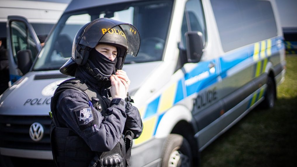 Česká polícia hovorí pri zásahu v Dnipre o „noži do chrbta“ od slovenských kolegov. Bola to naša kauza, uviedol hovorca