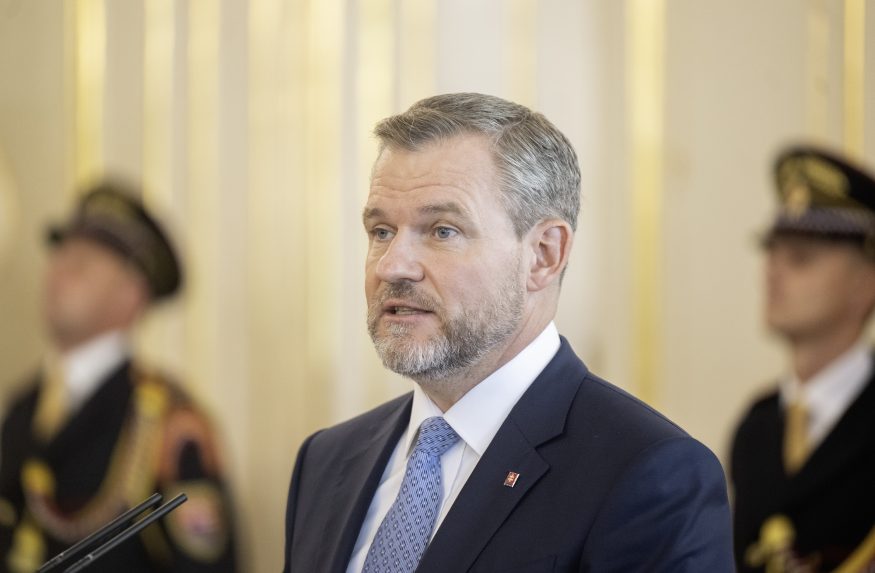 Prezident Pellegrini reaguje na snahu SNS znížiť mu plat: Od Andreja Danka očakáva prácu pre ľudí