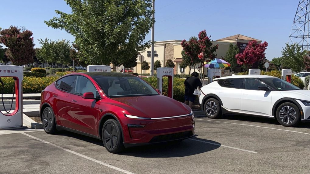 automobil Tesla