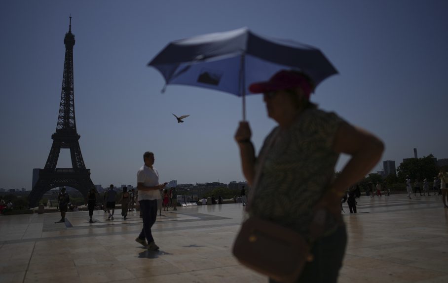 Klimatická kríza ohrozuje nielen zdravie, ale aj peňaženky ľudí. Veci môžu byť ešte horšie, upozorňuje aktivista