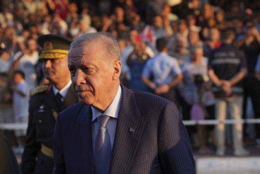 Erdogan poslal z Cypru odkaz medzinárodnému spoločenstvu: Turecko trvá na rozdelení ostrova