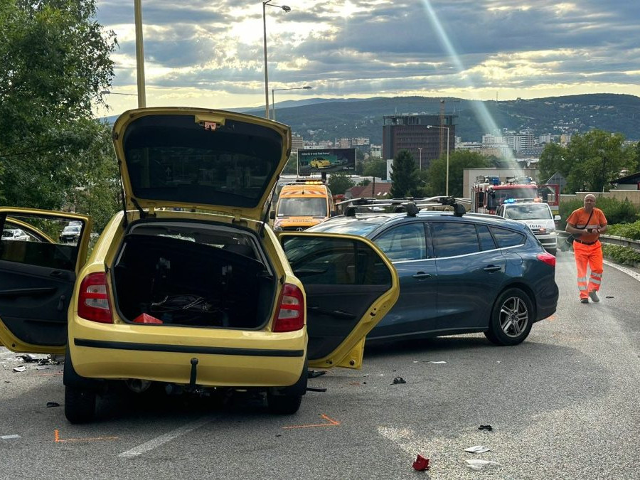 zrážka dvoch áut v Košiciach