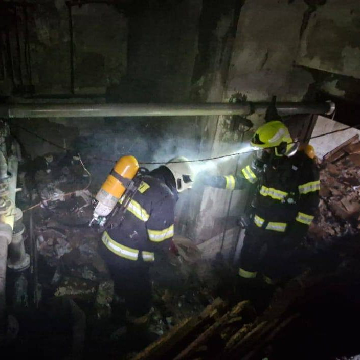 Pri požiari kotolne hotela v Trstenej sa zranili dve osoby. Zasahovali hasiči z viacerých staníc