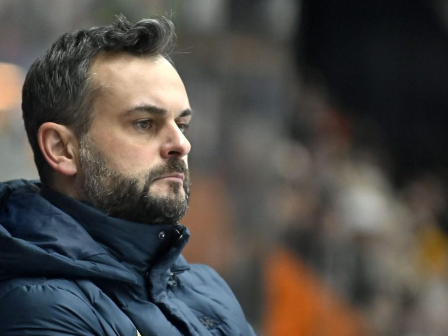 Na snímke tréner Vlastimil Wojnar.