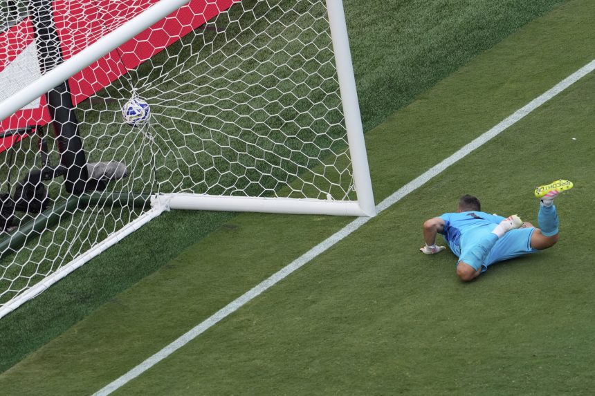MS klubov spoznali prvého finalistu: Chelsea si poradila s brazílskym Fluminense, rozhodol Pedro