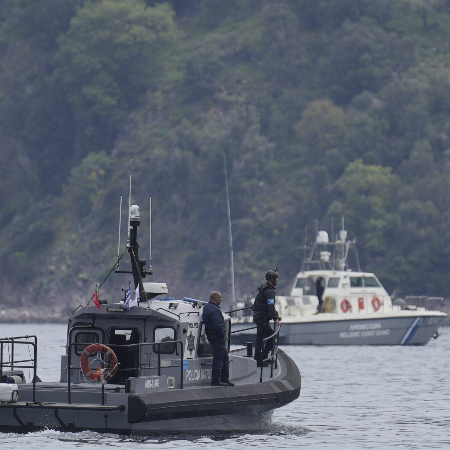 Loď agentúry Frontex sa potopila pri pátracej akcii po utečencoch v Egejskom mori