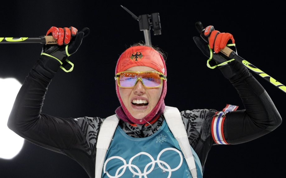 Laura Dahlmeierová v cieli šprintu žien počas XXIII. ZOH v juhokórejskom Pjongčangu.