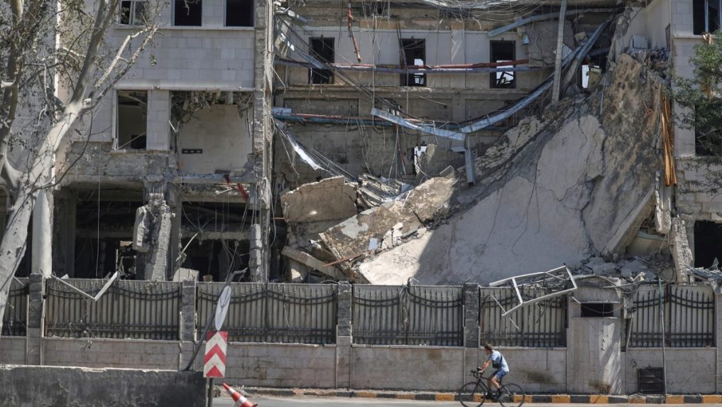 Izrael oznámil, že pošle humanitárnu pomoc do sýrskej provincie Suwajdá. Informácie o náletoch poprel