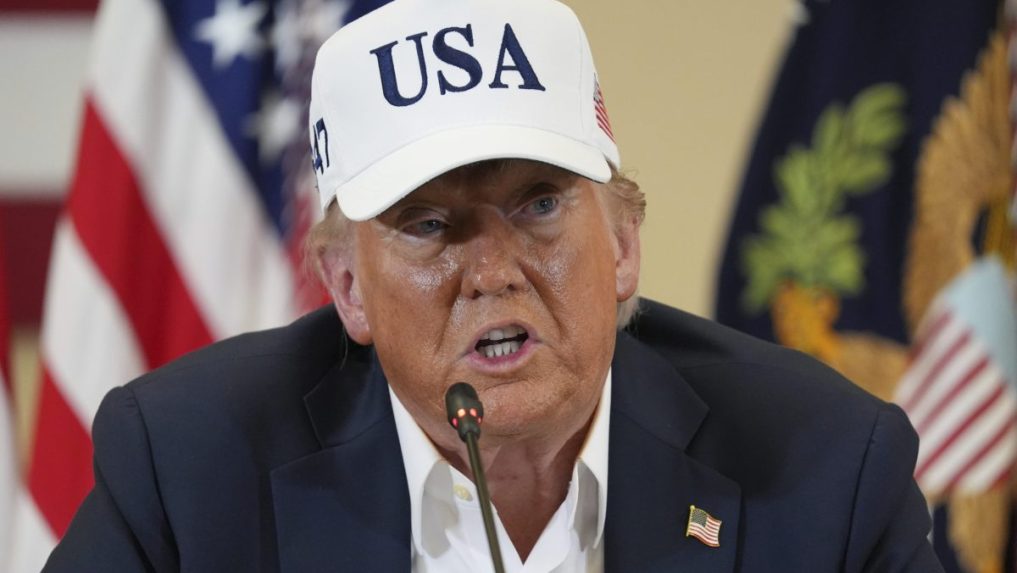 USA zavedú od augusta 30-percentné clá na tovar z EÚ, oznámil Donald Trump
