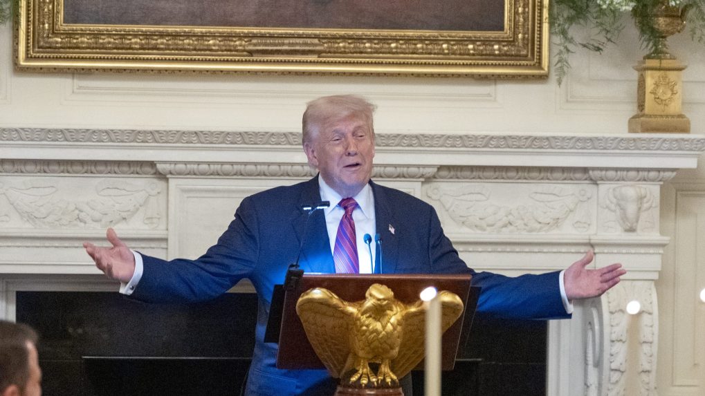Donald Trump plánuje vybudovať záhradu amerických hrdinov. Má stáť desiatky miliónov a obsahovať stovky sôch