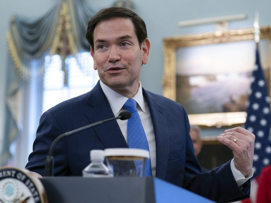 Éra vládou schválenej neefektívnosti sa oficiálne skončila, komentoval koniec programov USAID Marco Rubio