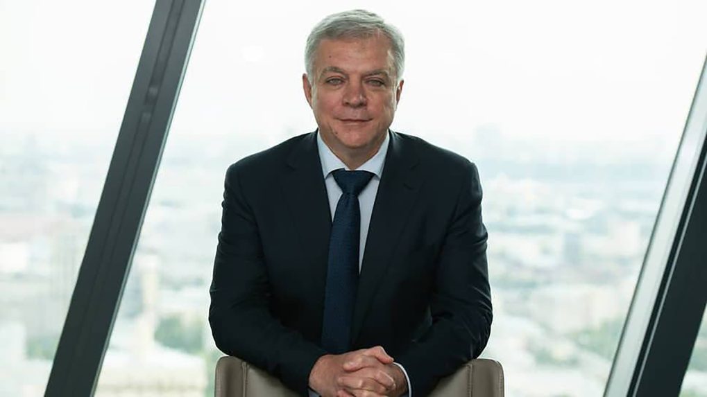 Viceprezident ruskej ropnej spoločnosti Transnefť je mŕtvy. Zomrel po páde zo 17. poschodia