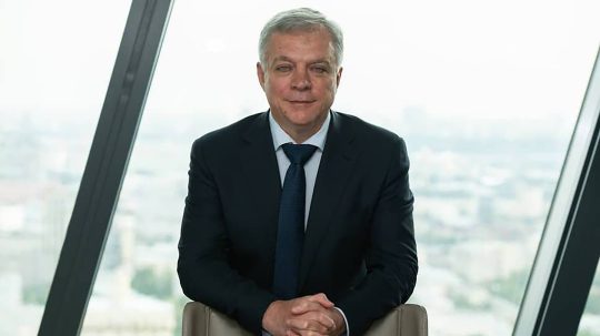 Andrej Badalov.