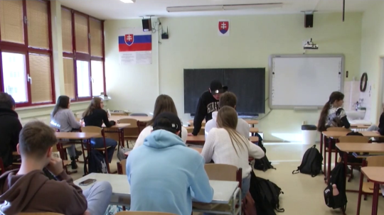 Žiaci v triede.