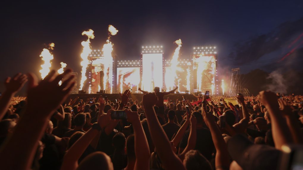 Chorvátsko zažilo najväčší koncert vo svojej histórii. Na kontroverzného speváka sa prišlo pozrieť vyše pol milióna ľudí