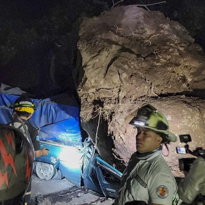 VIDEO: Guatemalu zasiahlo zemetrasenie s magnitúdou 5,6. Vyžiadalo si dve ľudské obete