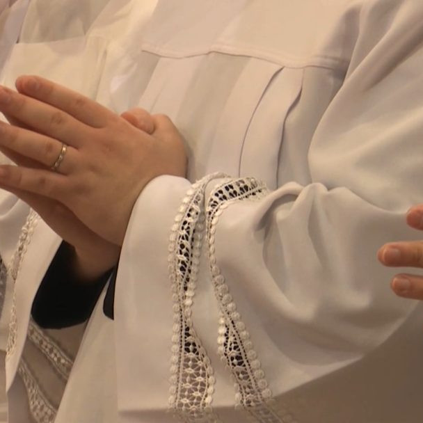 Súd v Poľsku odsúdil rehoľníka s obrovskou zbierkou detskej pornografie