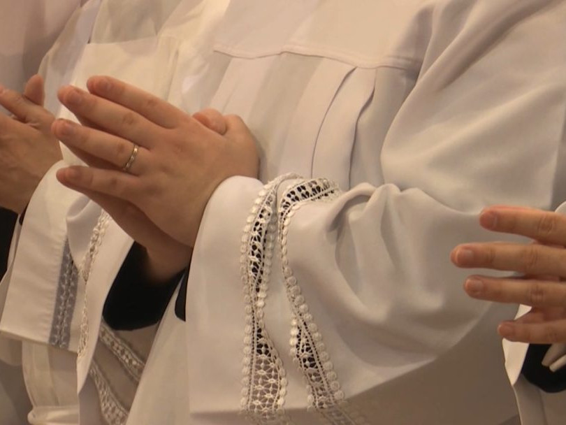 Súd v Poľsku odsúdil rehoľníka s obrovskou zbierkou detskej pornografie