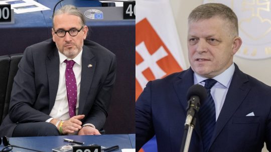 PS vyzýva premiéra, aby konal v prospech krajiny. Podľa M. Hojsíka by mal pritlačiť na zákaz dovozu ruskej ocele