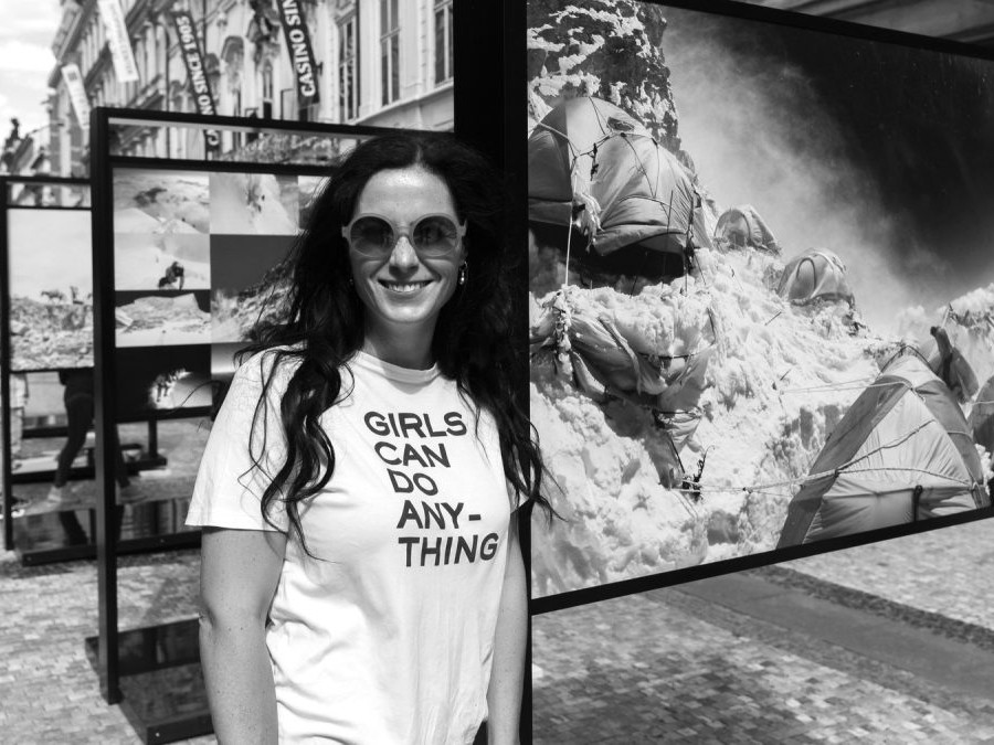 Česká horolezkyňa Klára Kolouchová.