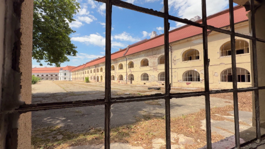 Vnútorné priestory Komárňanskej pevnosti.