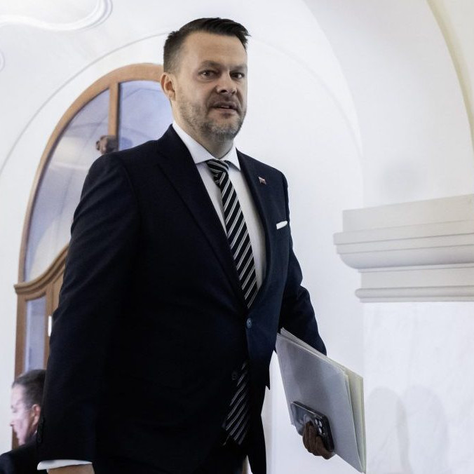 S. Migaľ reaguje na kritiku R. Rašiho a M. Kaliňáka: Zablokovanie eurofondov samosprávam navrhol T. Drucker
