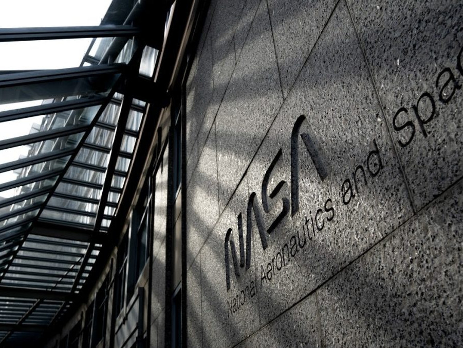 Na ilustračnej snímke logo NASA.