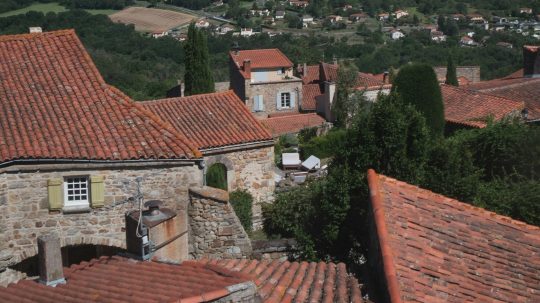 Francúzska obec ponúka na kúpu domy za jedno euro.