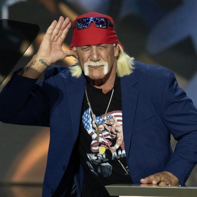 Na snímke Hulk Hogan.