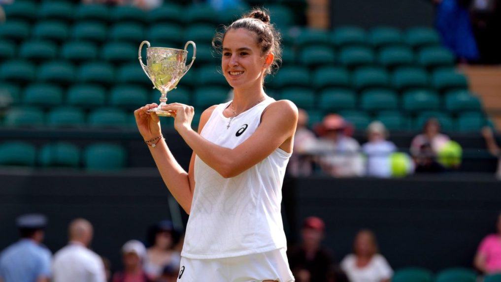 Slovensko má ďalšiu juniorskú grandslamovú šampiónku: Pohánková ovládla Wimbledon