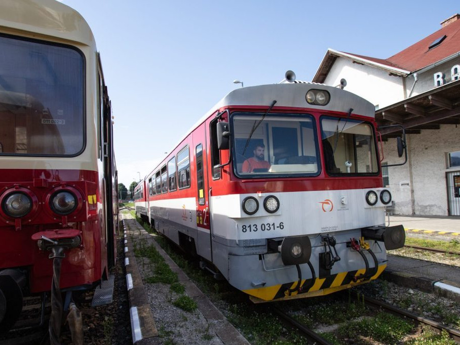 Rajecká Anča opäť na trati: Ikonická vlaková linka sa po deviatich mesiacoch vrátila do prevádzky