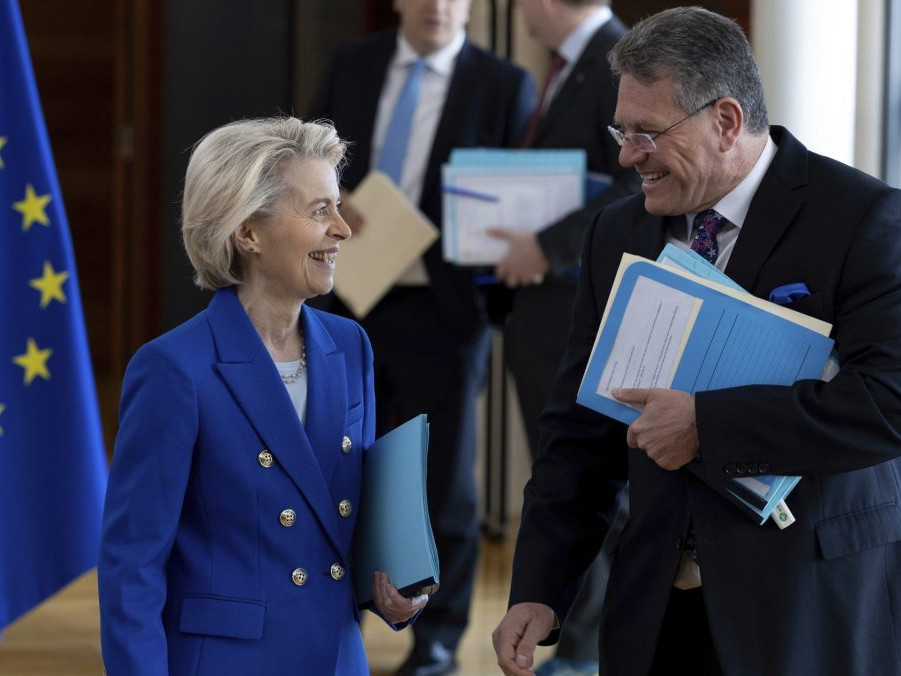 Ursula von der Leyenová a Maroš Šefčovič