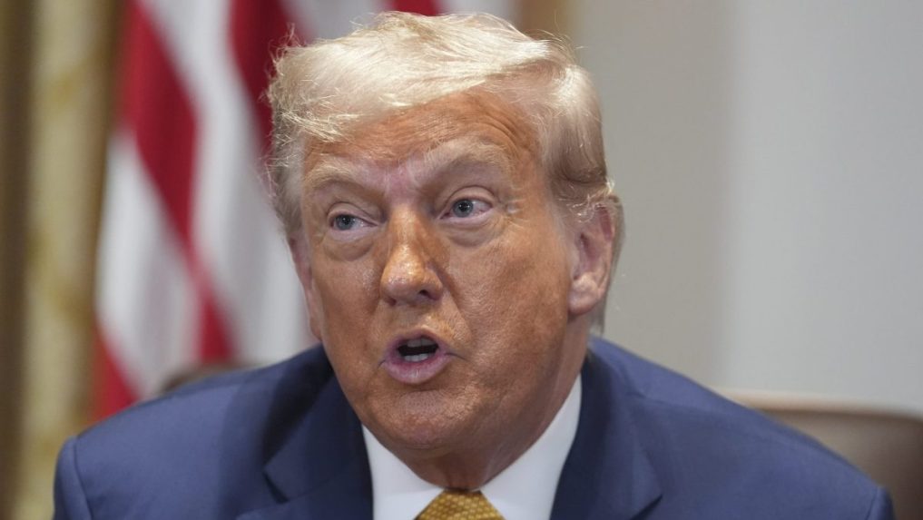 Trump o Putinovi: Je veľmi milý, no v súvislosti s vojnou na Ukrajine nahovorí „veľa somarín“