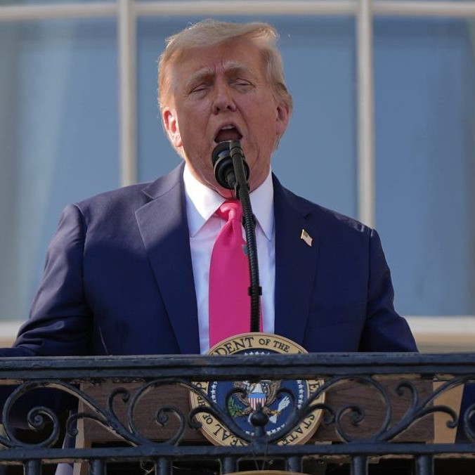 Trump: Spojené štáty pošlú zbrane na Ukrajinu prostredníctvom NATO, k Rusku spravím zásadné vyhlásenie