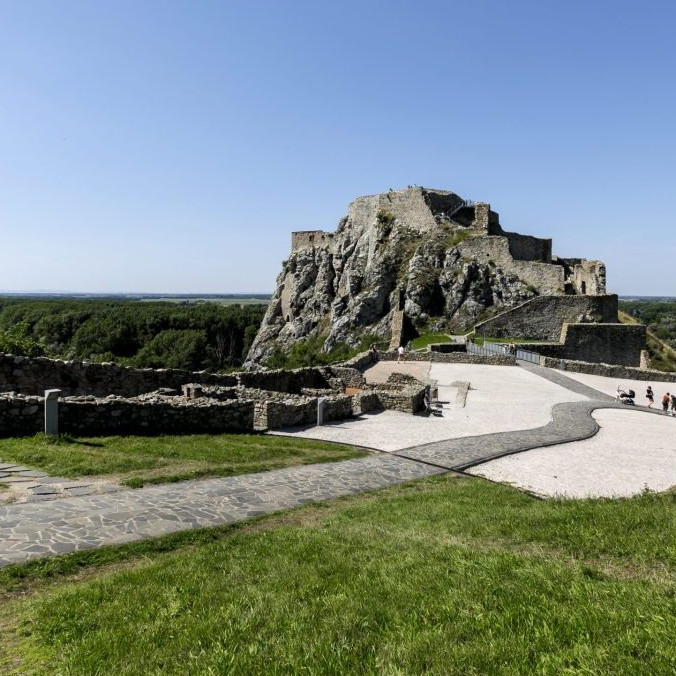 Hrad Devín v Bratislave