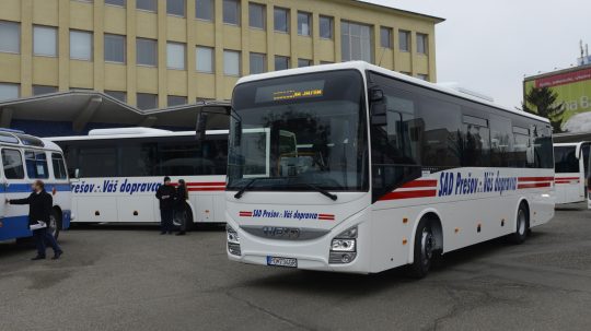 Autobus pre prímestskú dopravu v Prešove.