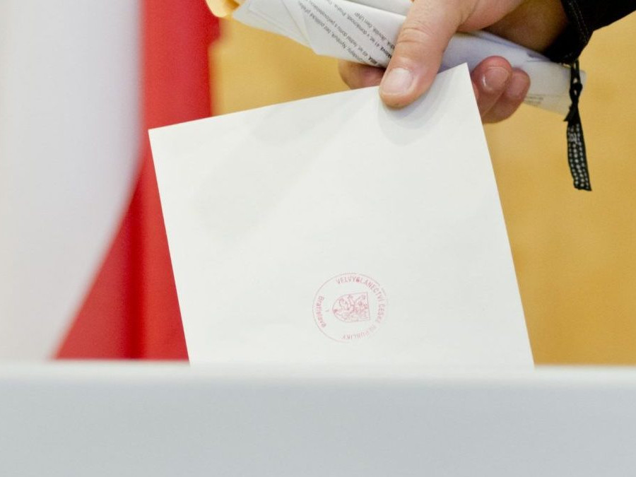 Voľby do Poslaneckej snemovne ČR sa budú konať 3. a 4. októbra 2025.