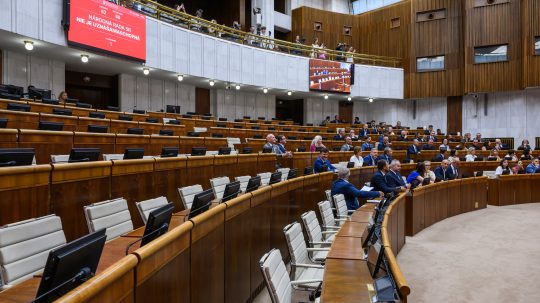Schôdza NR SR k odvolávaniu ministra zdravotníctva Kamila Šaška (Hlas-SD) 13. augusta 2025.