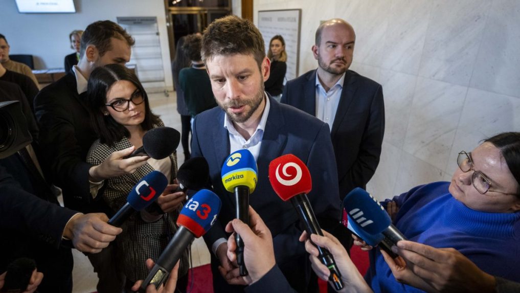 Na snímke členovia Progresívneho Slovenska.