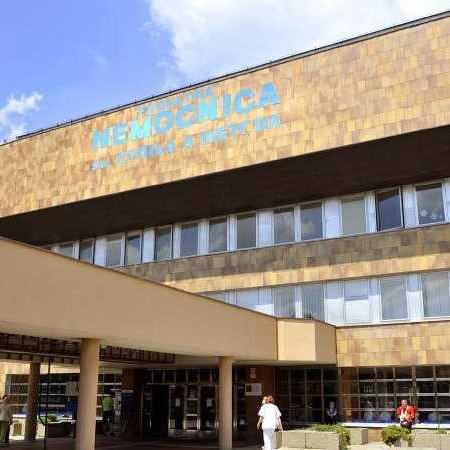 Nemocnica sv. Cyrila a Metoda na Antolskej v Bratislave.