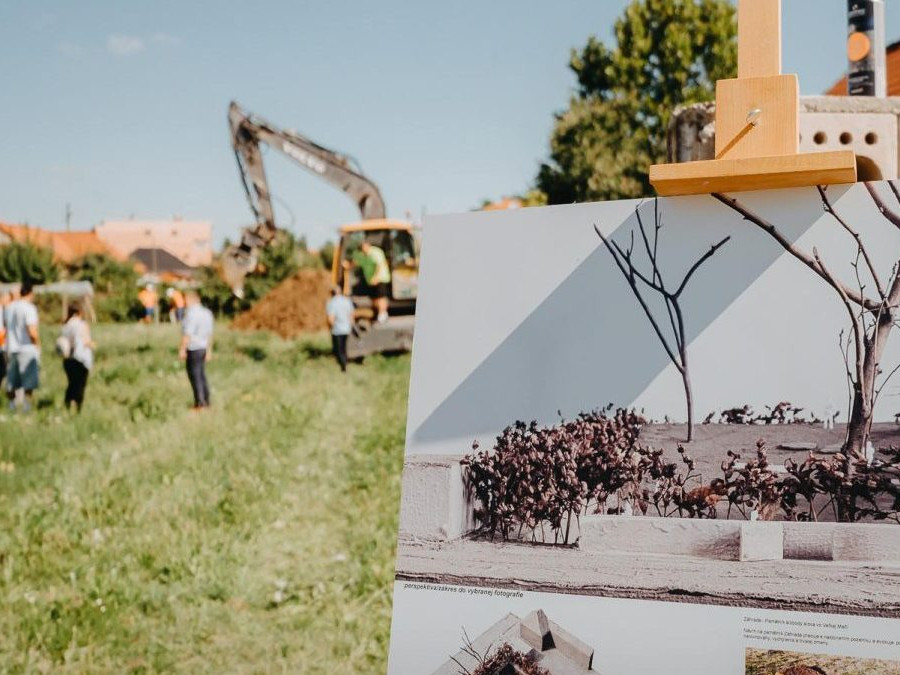 Na snímke vizualizácia nového pamätníka vo Veľkej Mači.