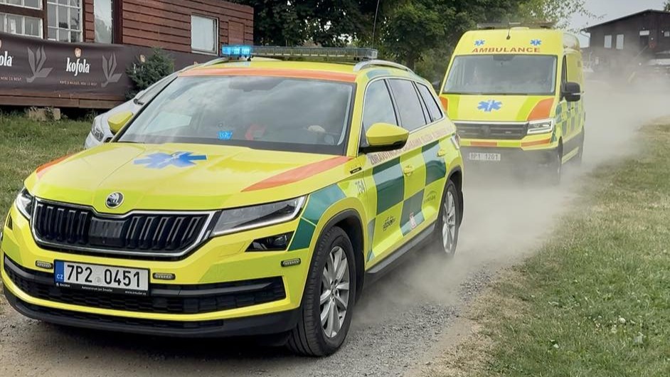 Tragédia pri brigáde: V západočeskej firme zomrel 15-ročný chlapec, utrpel ťažký pracovný úraz