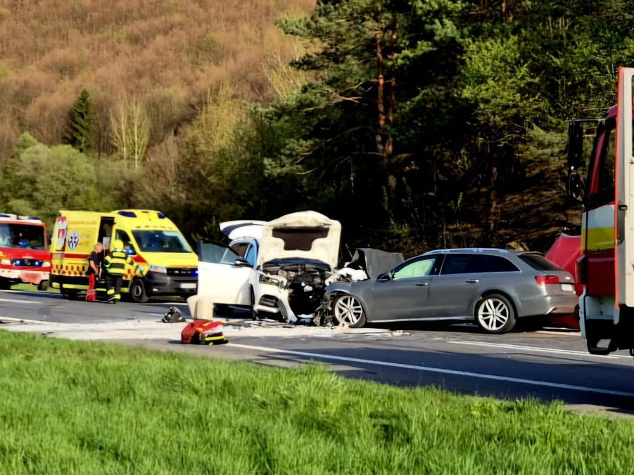 Na snímke miesto nehody z 21. 4. 2025.