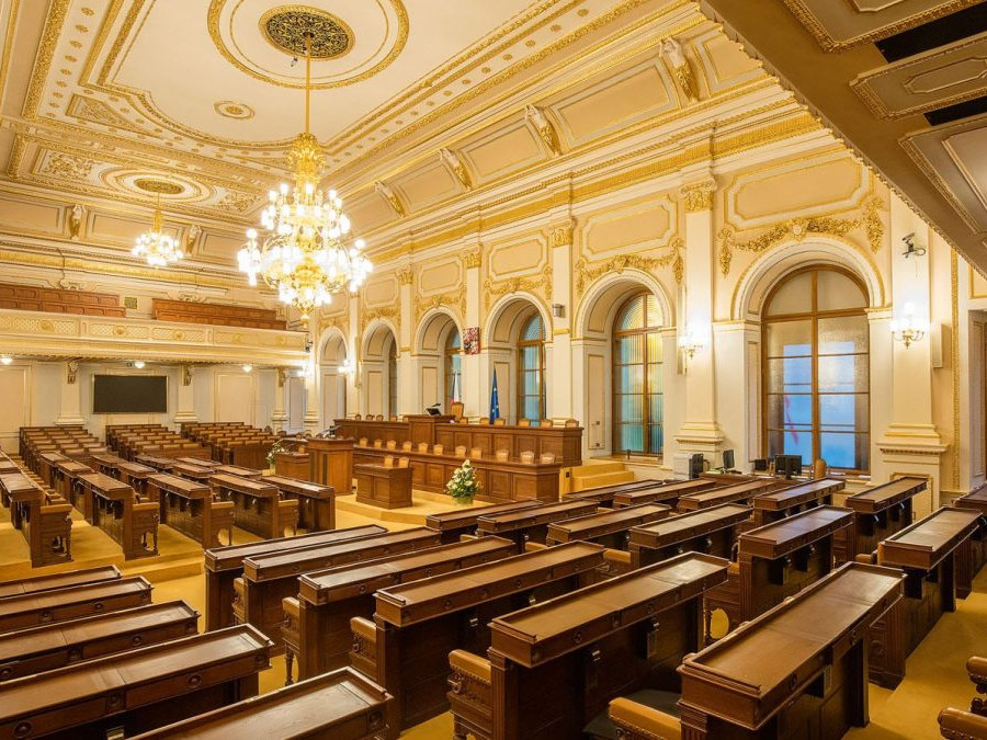 Poslanecká snemovňa Parlamentu ČR