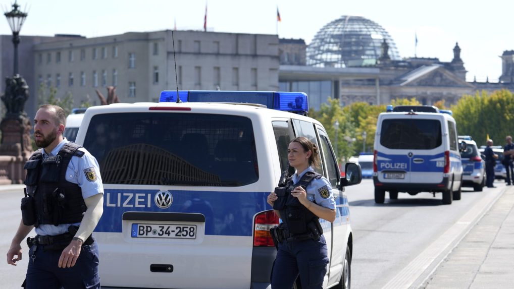 policajti v Nemecku