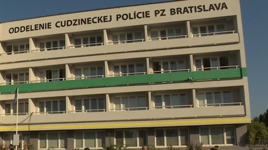 Na snímke budova cudzineckej polície v Bratislave.
